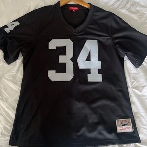 Throwback women’s Bo Jackson Raiders jersey